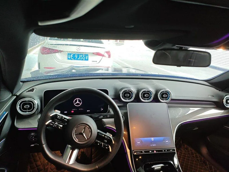 Mercedes-Benz C-Class 2024 Deuxième lifting C 260 L Version sportive intérieur photo 8
