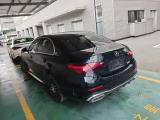 Mercedes-Benz C-Class 2024 Deuxième lifting C 260 L Version sportive intérieur photo 9