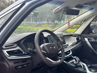 Geely Jiaji 2019 1.5TD DCT Premium Class interior photo 10 Geely Jiaji 2019 1.5TD DCT Premium Class interior photo 10
