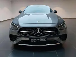 Mercedes-Benz E-Class (Imported) 2023 E 260 Coupé exterior foto 4
