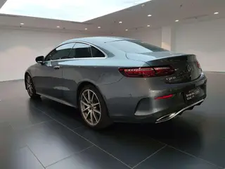 Mercedes-Benz E-Class (Imported) 2023 E 260 Coupé exterior foto 6