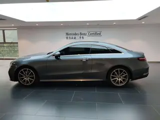Mercedes-Benz E-Class (Imported) 2023 E 260 Coupé exterior foto 7