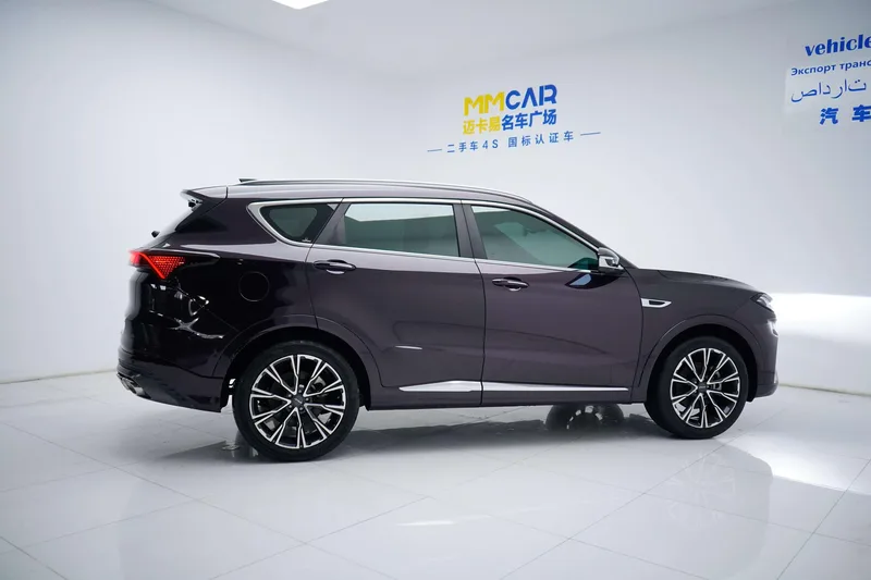 Jetour X70 PLUS 2021 Zhuge 1.6T DCT Kongming 7 seat interior photo 17 Jetour X70 PLUS 2021 Zhuge 1.6T DCT Kongming 7 seat interior photo 17