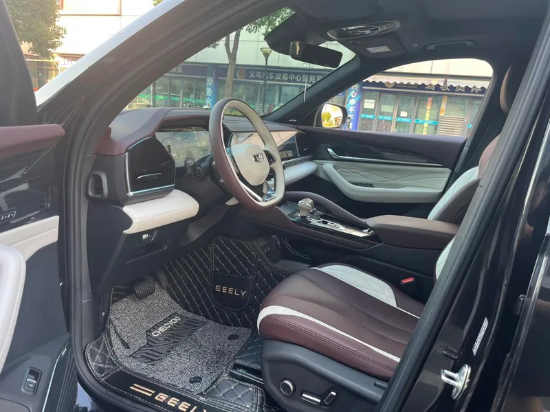 Geely Monjaro 2021 2.0TD DCT EVO Tipo Zhizun con tracción en dos ruedas exterior foto 6 Geely Monjaro 2021 2.0TD DCT EVO Tipo Zhizun con tracción en dos ruedas exterior foto 6