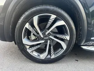 Geely Monjaro 2021 2.0TD DCT EVO Tipo Zhizun con tracción en dos ruedas interior foto 10 Geely Monjaro 2021 2.0TD DCT EVO Tipo Zhizun con tracción en dos ruedas interior foto 10