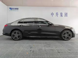 Mercedes-Benz C-Class 2023 C 260 L Хао Ночная спортивная версия экстерьер фото 7