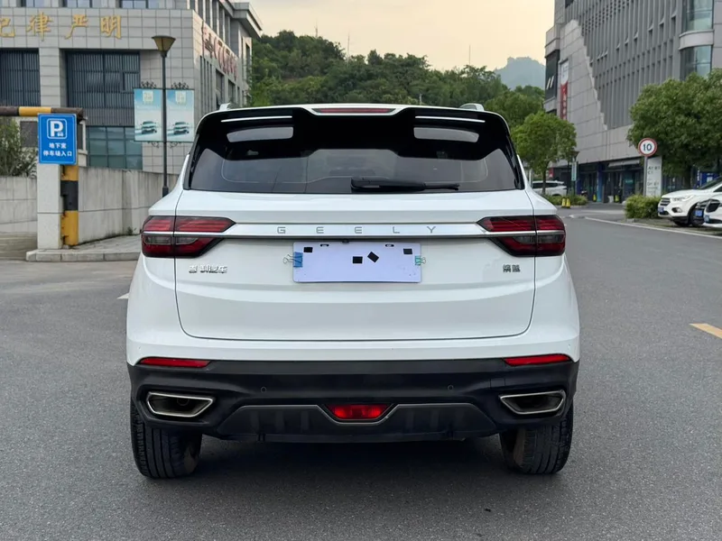 Geely Coolray 2019 Спортивная модель 260T DCT Battle Страна В. экстерьер фото 5 Geely Coolray 2019 Спортивная модель 260T DCT Battle Страна В. экстерьер фото 5