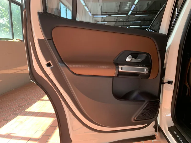 Mercedes-Benz GLB 2022 Модификация GLB 200 Динамичный тип интерьер фото 12