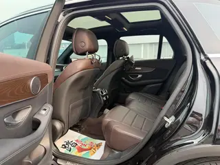 Mercedes-Benz GLC 2022 GLC 300 L 4MATIC Dynamic interior photo 9 Mercedes-Benz GLC 2022 GLC 300 L 4MATIC Dynamic interior photo 9