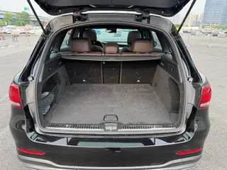 Mercedes-Benz GLC 2022 GLC 300 L 4MATIC Dynamic interior photo 10 Mercedes-Benz GLC 2022 GLC 300 L 4MATIC Dynamic interior photo 10