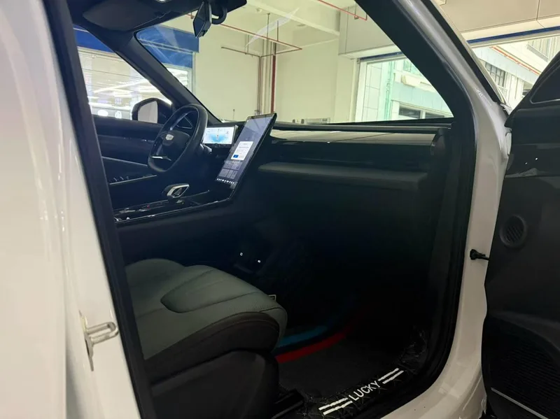 Geely Boyue 2024 1.5TD Version Dragon extérieur photo 5 Geely Boyue 2024 1.5TD Version Dragon extérieur photo 5