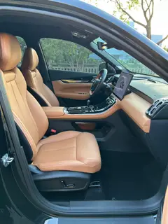 Geely Boyue L 2025 Cuarta generación 1.5TD DCT Río de montaña interior foto 12 Geely Boyue L 2025 Cuarta generación 1.5TD DCT Río de montaña interior foto 12