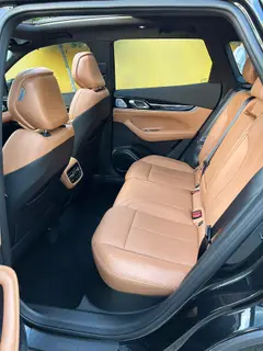 Geely Boyue L 2025 Cuarta generación 1.5TD DCT Río de montaña interior foto 15 Geely Boyue L 2025 Cuarta generación 1.5TD DCT Río de montaña interior foto 15