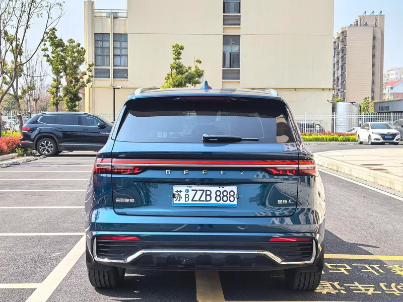 Geely Monjaro 2021 2.0TD DCT EVO Tipo Zhizun con tracción en dos ruedas exterior foto 5 Geely Monjaro 2021 2.0TD DCT EVO Tipo Zhizun con tracción en dos ruedas exterior foto 5