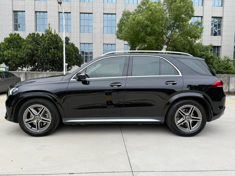 Mercedes-Benz GLE (Imported) 2023 GLE 450 4MATIC Style tendance extérieur photo 5 Mercedes-Benz GLE (Imported) 2023 GLE 450 4MATIC Style tendance extérieur photo 5