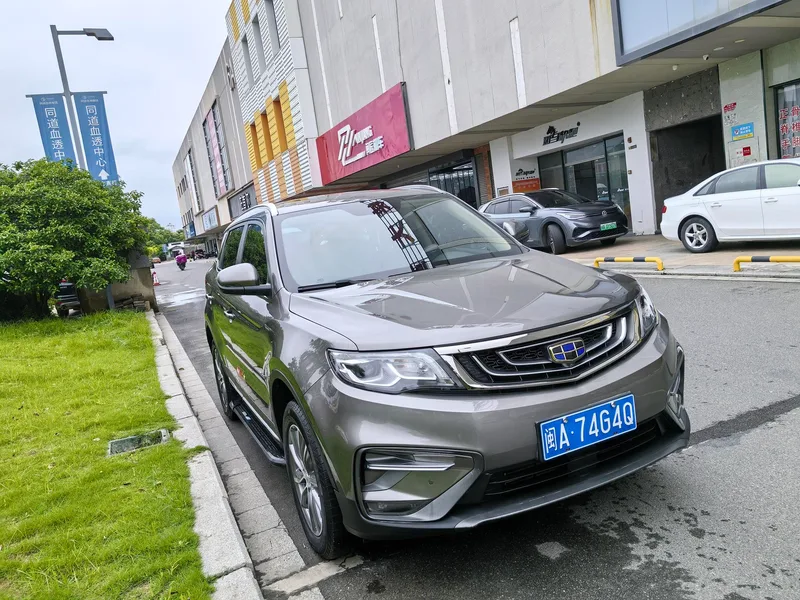 Geely Boyue 2020 1.8TD DCT Type de lien intelligent à deux roues motrices 4G Édition connectée extérieur photo 3 Geely Boyue 2020 1.8TD DCT Type de lien intelligent à deux roues motrices 4G Édition connectée extérieur photo 3