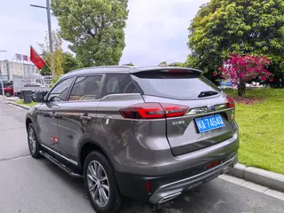 Geely Boyue 2020 1.8TD DCT Type de lien intelligent à deux roues motrices 4G Édition connectée intérieur photo 15 Geely Boyue 2020 1.8TD DCT Type de lien intelligent à deux roues motrices 4G Édition connectée intérieur photo 15