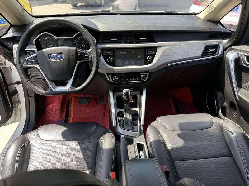 Geely Vision X3 2017 1.5L Élite automatique intérieur photo 9