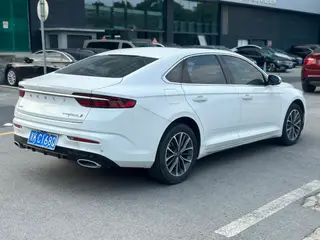 Geely Preface 2023 2.0T Luxury type exterior photo 4 Geely Preface 2023 2.0T Luxury type exterior photo 4