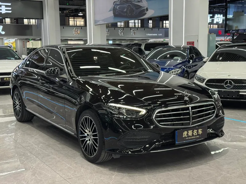 Mercedes-Benz C-Class 2022 Reforma C 260 L exterior foto 3 Mercedes-Benz C-Class 2022 Reforma C 260 L exterior foto 3