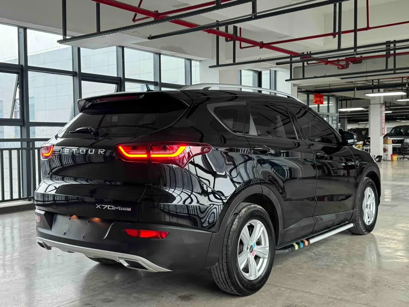 Jetour X70M 2021 1.5T DCT Luxury partner type exterior photo 6 Jetour X70M 2021 1.5T DCT Luxury partner type exterior photo 6