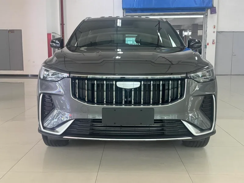Geely Boyue 2024 1.5TD Edición Dragón exterior foto 2 Geely Boyue 2024 1.5TD Edición Dragón exterior foto 2
