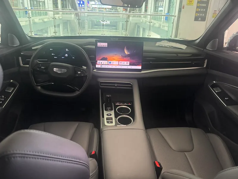 Geely Boyue 2024 1.5TD Edición Dragón interior foto 8 Geely Boyue 2024 1.5TD Edición Dragón interior foto 8