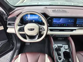 Geely Monjaro 2021 2.0TD DCT EVO Two-wheel drive noble type interior photo 8