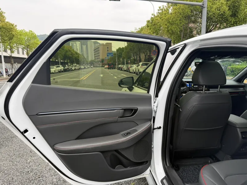 Hyundai Sonata 2024 2.0T N Line Air interior foto 17