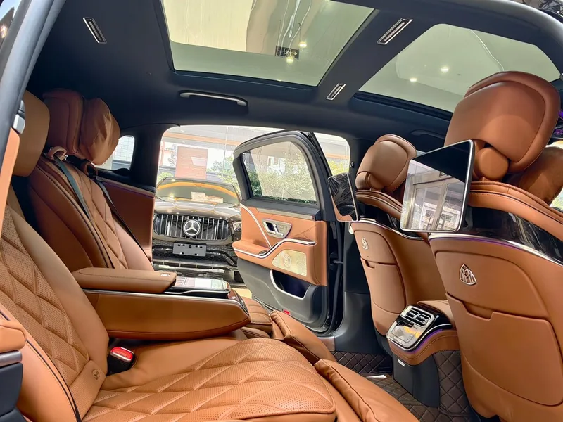 Mercedes-Benz Mercedes-Maybach S-Class 2022 S 480 4MATIC Zhizhen Special Edition interior photo 13 Mercedes-Benz Mercedes-Maybach S-Class 2022 S 480 4MATIC Zhizhen Special Edition interior photo 13