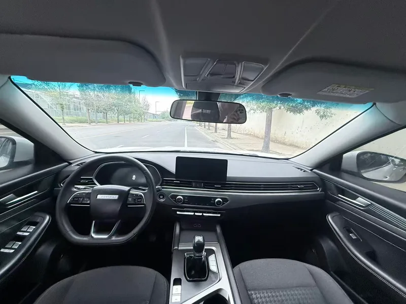 Jetour X70S 2022 1.5T Manual Fanghua Edition interior photo 8 Jetour X70S 2022 1.5T Manual Fanghua Edition interior photo 8