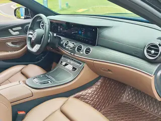 Mercedes-Benz E-Class 2021 Restyling E 260 L sports car interior photo 14