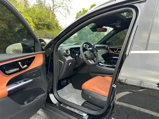 Mercedes-Benz GLC 2025 Restyling GLC 260 L 4MATIC Luxury type 5 seat exterior photo 5 Mercedes-Benz GLC 2025 Restyling GLC 260 L 4MATIC Luxury type 5 seat exterior photo 5