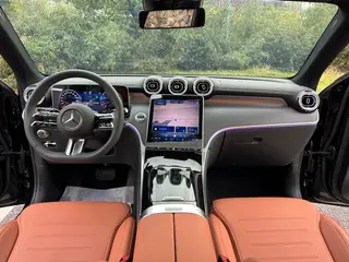 Mercedes-Benz GLC 2025 Restyling GLC 260 L 4MATIC Luxury type 5 seat interior photo 12 Mercedes-Benz GLC 2025 Restyling GLC 260 L 4MATIC Luxury type 5 seat interior photo 12