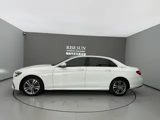 Mercedes-Benz E-Class 2023 E 260 L Coche deportivo exterior foto 5 Mercedes-Benz E-Class 2023 E 260 L Coche deportivo exterior foto 5