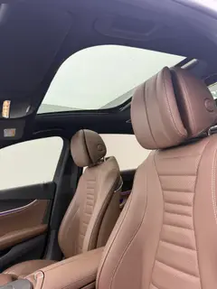 Mercedes-Benz E-Class 2023 E 260 L Coche deportivo interior foto 14 Mercedes-Benz E-Class 2023 E 260 L Coche deportivo interior foto 14