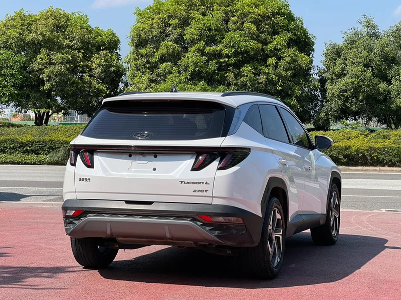 Hyundai Tucson 2023 Tucson L 1.5T DLX Versión de lujo de tracción en dos ruedas exterior foto 5