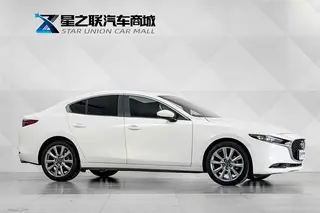 Mazda Mazda3 Axela 2021 2.0L Automatic quality elegant version exterior photo 5 Mazda Mazda3 Axela 2021 2.0L Automatic quality elegant version exterior photo 5