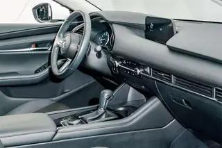 Mazda Mazda3 Axela 2021 2.0L Automatic quality elegant version interior photo 17 Mazda Mazda3 Axela 2021 2.0L Automatic quality elegant version interior photo 17