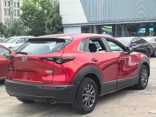 Mazda CX-30 2021 2.0L Type de Shangyue automatique extérieur photo 4 Mazda CX-30 2021 2.0L Type de Shangyue automatique extérieur photo 4