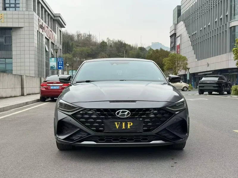 Hyundai Lafesta 2023 270TGDi DCT N Line TOP Versión principal exterior foto 2 Hyundai Lafesta 2023 270TGDi DCT N Line TOP Versión principal exterior foto 2