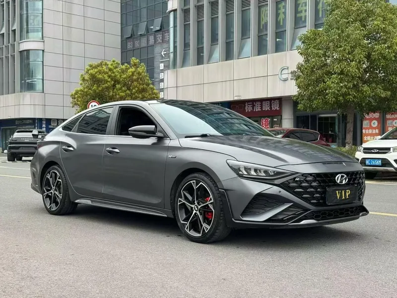 Hyundai Lafesta 2023 270TGDi DCT N Line TOP Versión principal exterior foto 3 Hyundai Lafesta 2023 270TGDi DCT N Line TOP Versión principal exterior foto 3