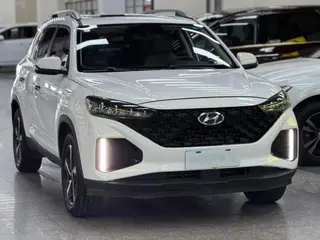 Hyundai ix35 2021 2.0L Version principale automatique à deux roues motrices GLS extérieur photo 3 Hyundai ix35 2021 2.0L Version principale automatique à deux roues motrices GLS extérieur photo 3