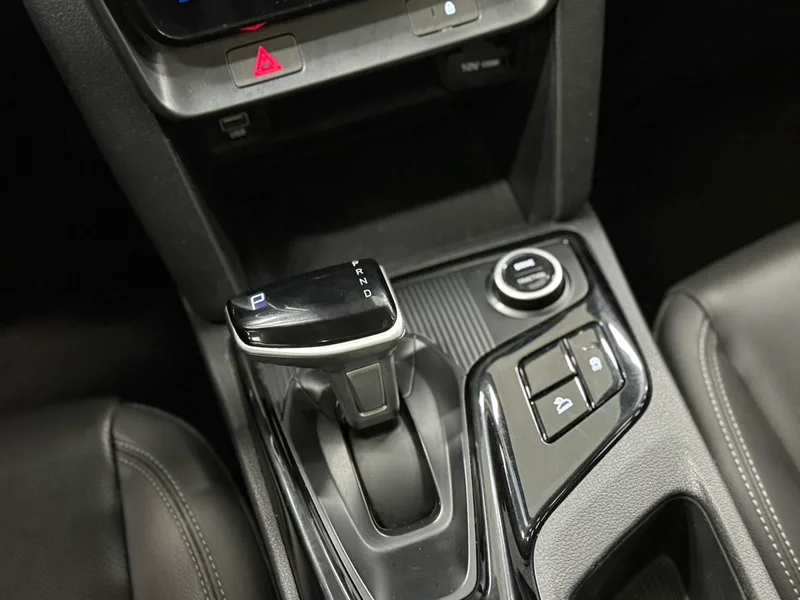 Hyundai ix35 2021 2.0L Version principale automatique à deux roues motrices GLS intérieur photo 11 Hyundai ix35 2021 2.0L Version principale automatique à deux roues motrices GLS intérieur photo 11