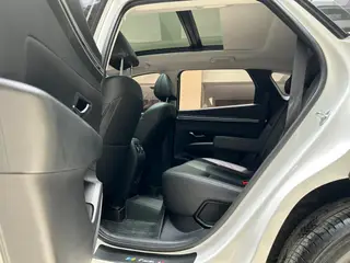 Hyundai Tucson 2023 Tucson L 1.5T DLX Versión de lujo de tracción en dos ruedas interior foto 12 Hyundai Tucson 2023 Tucson L 1.5T DLX Versión de lujo de tracción en dos ruedas interior foto 12