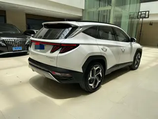 Hyundai Tucson 2023 Tucson L 1.5T DLX Versión de lujo de tracción en dos ruedas interior foto 17 Hyundai Tucson 2023 Tucson L 1.5T DLX Versión de lujo de tracción en dos ruedas interior foto 17