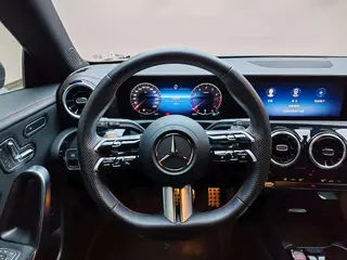 Mercedes-Benz CLA 2024 CLA 200 Voiture de sport de chasse à cinq portes intérieur photo 13 Mercedes-Benz CLA 2024 CLA 200 Voiture de sport de chasse à cinq portes intérieur photo 13