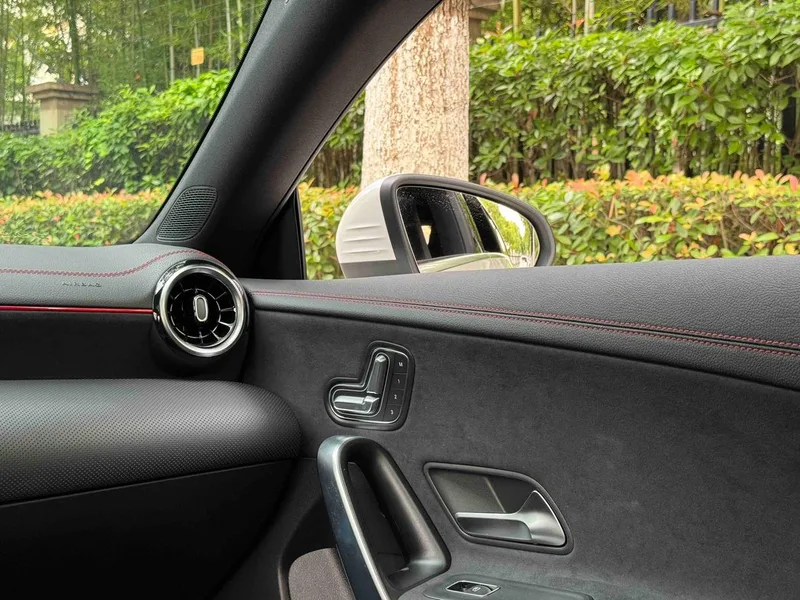 Mercedes-Benz CLA 2026 CLA 200 Coche deportivo de caza de cinco puertas interior foto 10 Mercedes-Benz CLA 2026 CLA 200 Coche deportivo de caza de cinco puertas interior foto 10