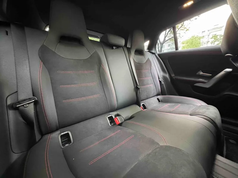 Mercedes-Benz CLA 2026 CLA 200 Coche deportivo de caza de cinco puertas interior foto 15 Mercedes-Benz CLA 2026 CLA 200 Coche deportivo de caza de cinco puertas interior foto 15