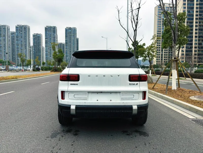 Geely ICON 2023 1.5TD protagonist version exterior photo 6